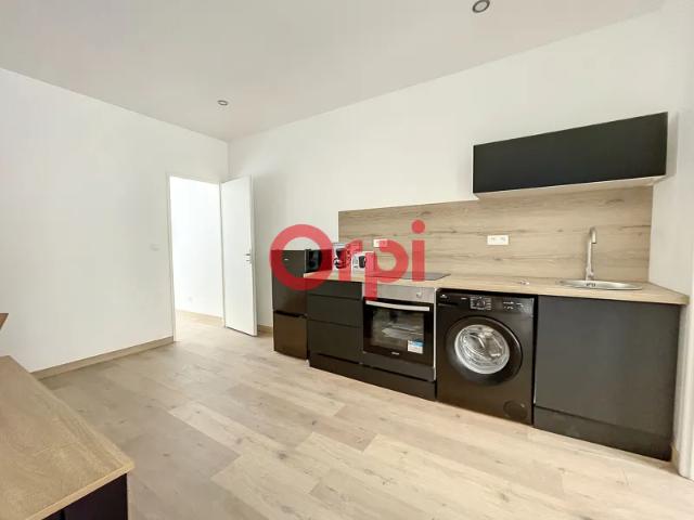 Location Appartement Rue Girard, Vichy