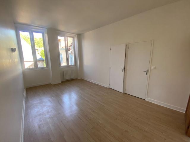 Location Appartement Rue Grande, Argenton sur Creuse