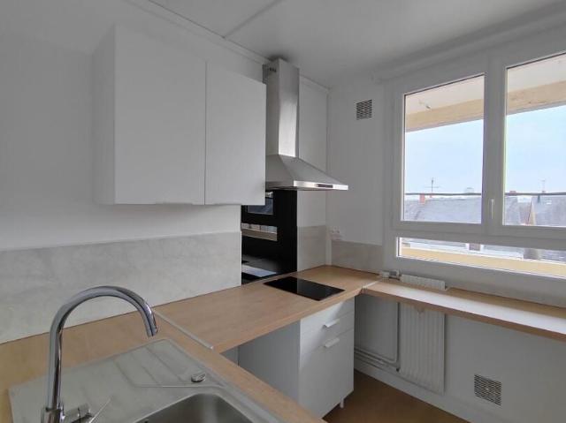 Location Appartement Rue Grande, Châteauroux