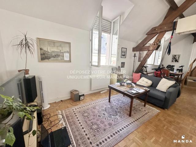 Location Appartement Rue Grande, Fontainebleau