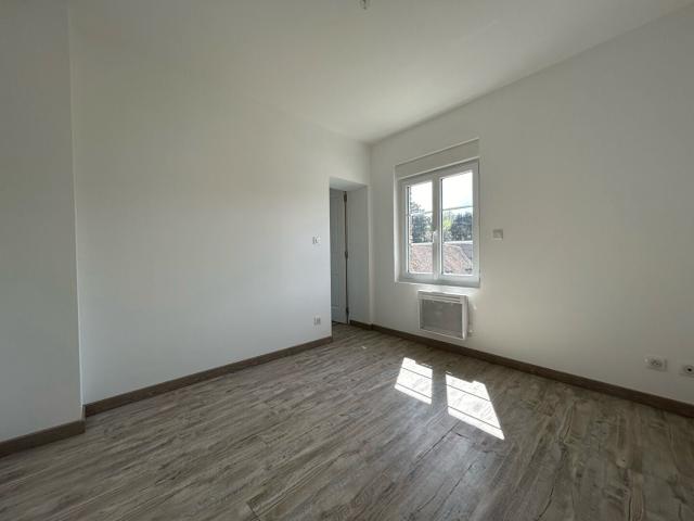 Location Appartement Rue Gravetel, Saint Pierre lès Elbeuf