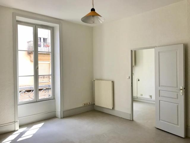 Location Appartement Rue Grenette, Villefranche sur Saône