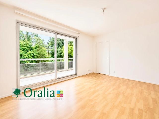 Location Appartement Rue Gutenberg, Talence