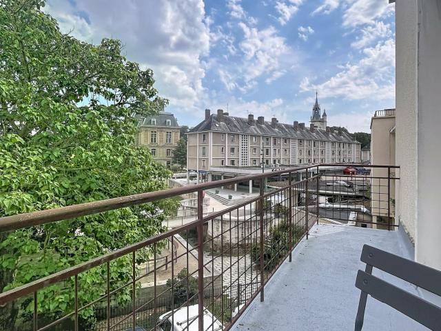 Location Appartement Rue Guy de Maupassant, Évreux