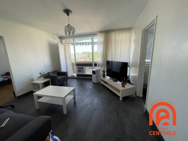 Location Appartement Rue Guynemer, Bron