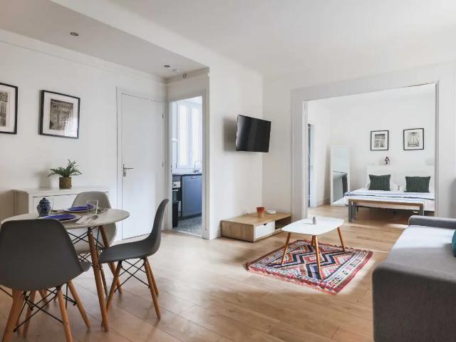 Location Appartement Rue Guersant, Paris