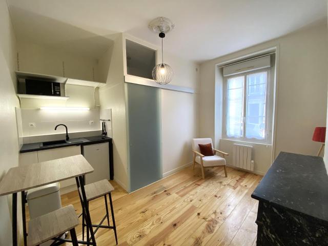 Location Appartement Rue Guitet, Angers
