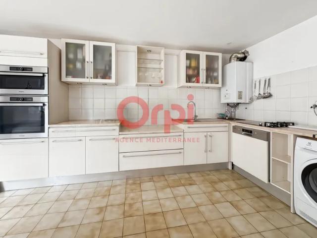 Location Appartement Rue Gustave Bret, Fréjus