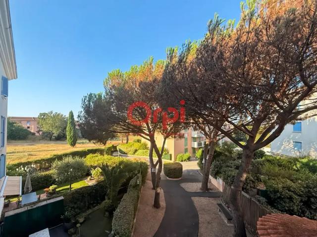 Location Appartement Rue Gustave Bret, Fréjus
