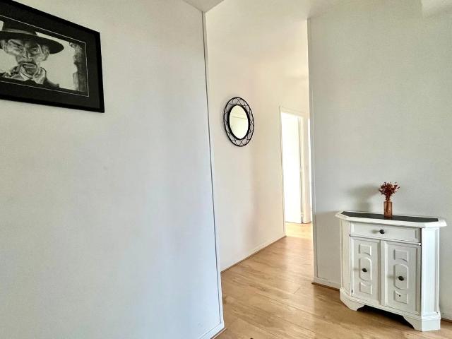 Location Appartement Rue Gustave Delory, Lille