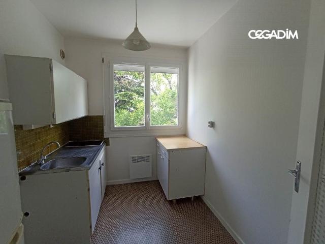 Location Appartement Rue Docteur Vigenaud, Clermont Ferrand