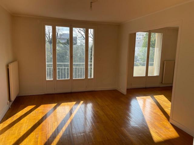 Location Appartement Rue Docteur Edmond Locard, Lyon