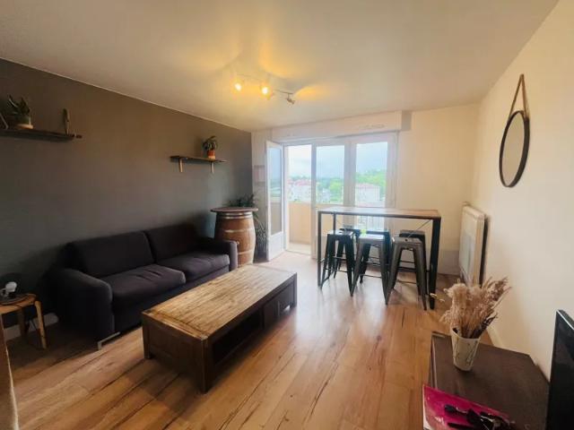 Location Appartement Rue Docteur Lucien Compagnon, Bayonne