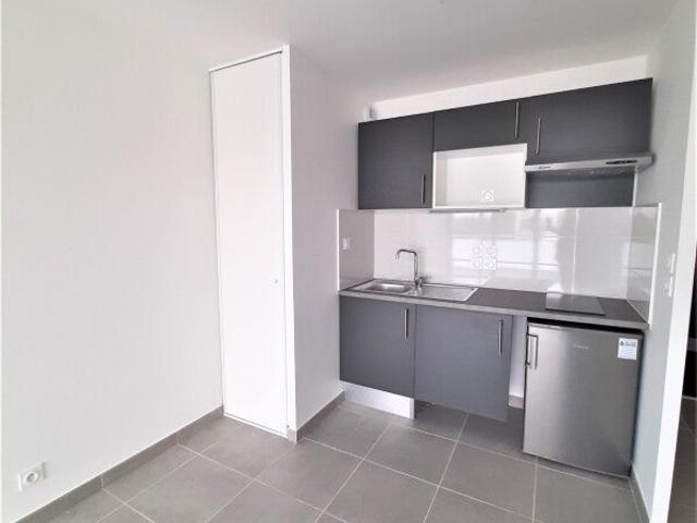 Location Appartement Rue Dominique Clos, Toulouse
