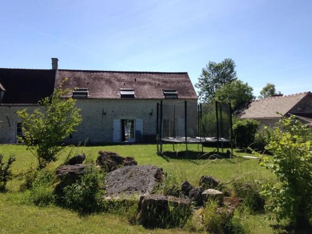 Location Appartement Rue d'Orléans, Séry Magneval