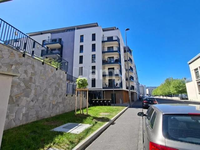 Location Appartement Rue d'Ormesson, Clermont Ferrand