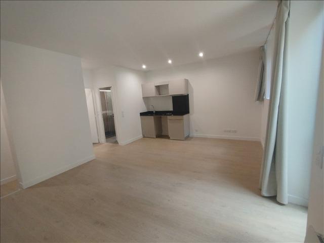 Location Appartement Rue d'Aubilly, Charleville Mézières
