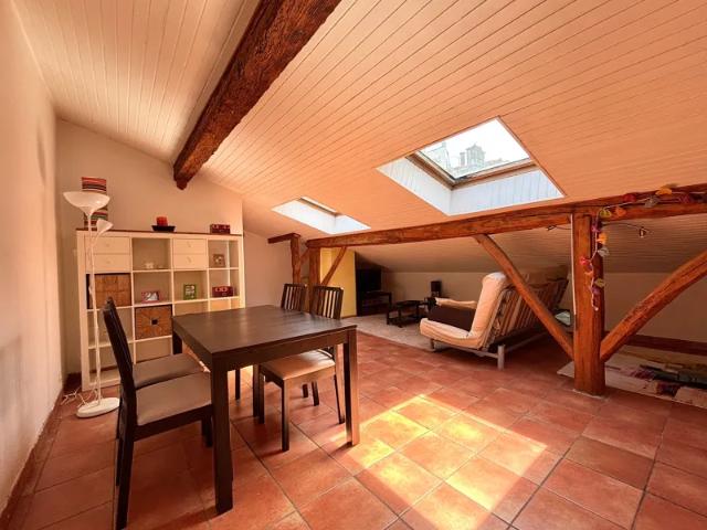 Location Appartement Rue d'Aubuisson, Toulouse