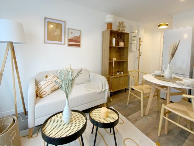 Location Appartement Rue d'Auge, Caen