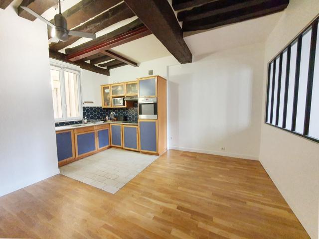 Location Appartement Rue Dauphine, Paris