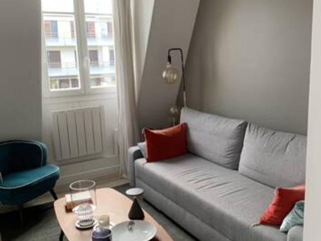 Location Appartement Rue François Millet, Paris