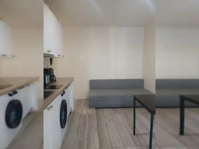 Location Appartement Rue d'Avron, Paris