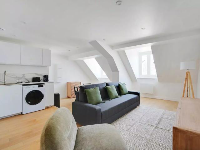 Location Appartement Rue d'Aboukir, Paris