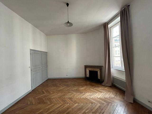 Location Appartement Rue d'Algérie, Lyon