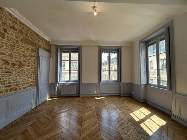 Location Appartement Rue d'Algérie, Lyon