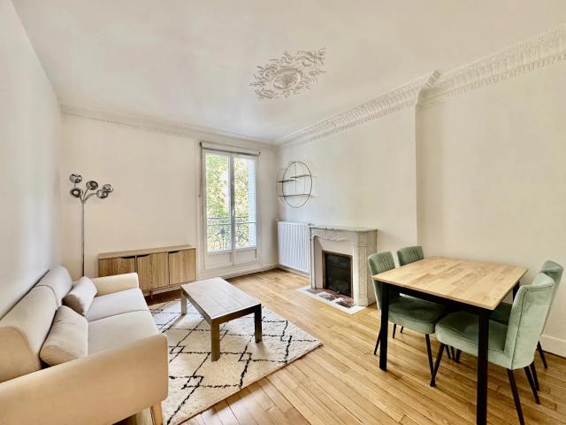 Location Appartement Rue d'Alésia, Paris
