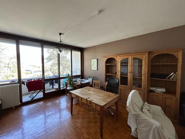 Location Appartement Rue d'Alexandry, Chambéry