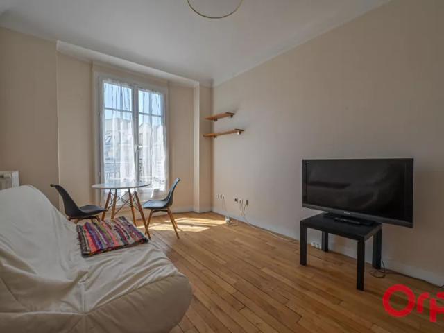 Location Appartement Rue d'Alsace, Clichy