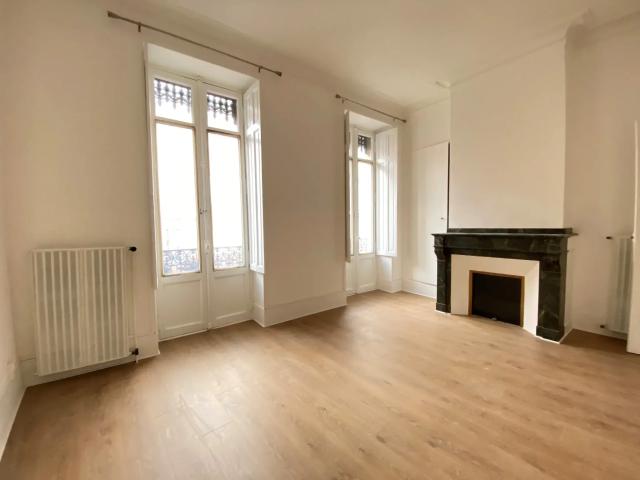 Location Appartement Rue d'Alsace Lorraine, Toulouse