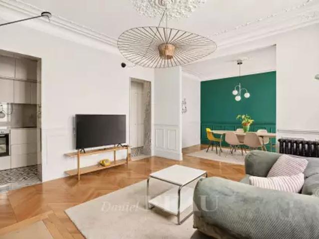 Location Appartement Rue d'Alsace, Paris