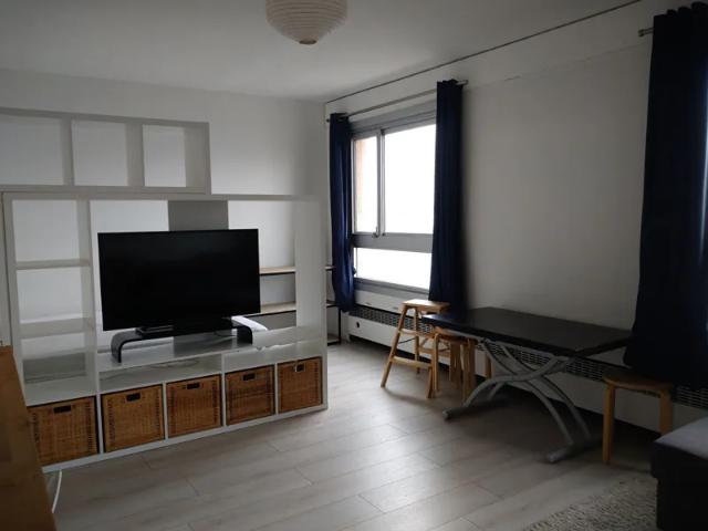 Location Appartement Rue Damesme, Paris