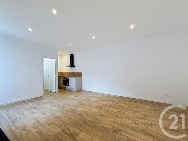 Location Appartement Rue d'Angleterre, Lille