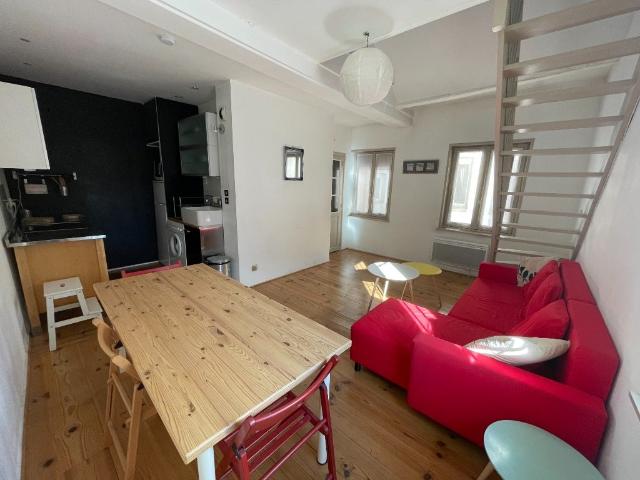 Location Appartement Rue d'Angleterre, Lille
