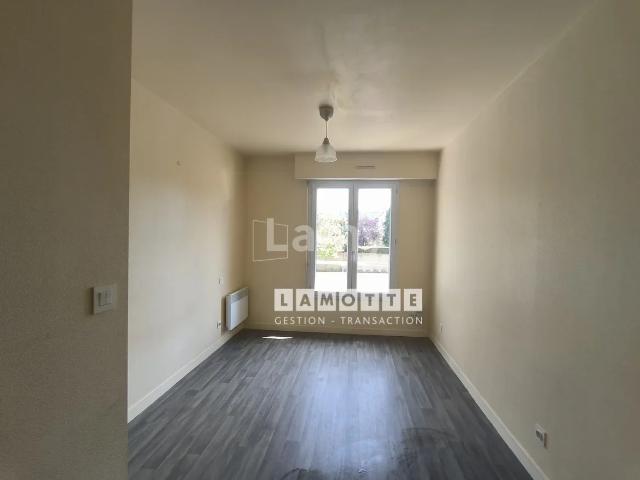 Location Appartement Rue Danton, Rennes