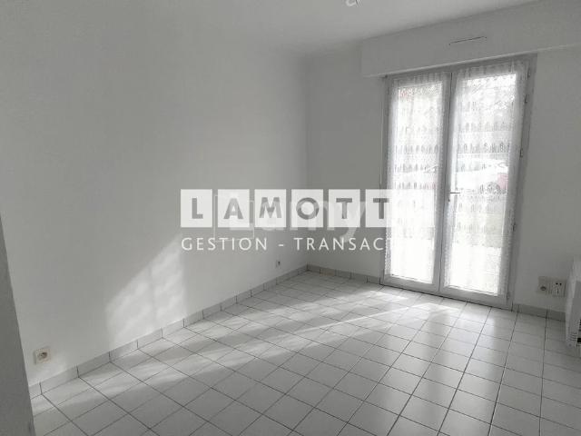 Location Appartement Rue Danton, Rennes