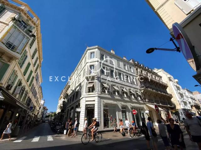 Location Appartement Rue d'Antibes, Cannes