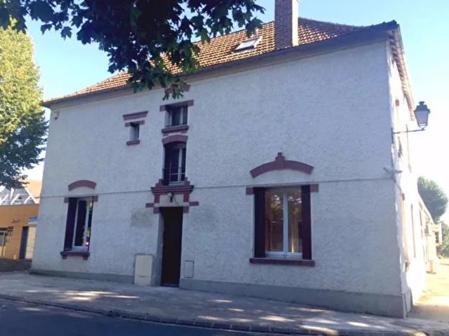Location Appartement Rue d'Artois, Lésigny