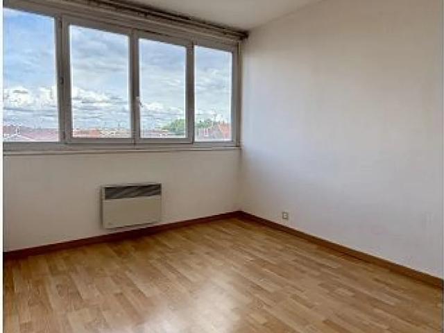 Location Appartement Rue d'Artois, Lille