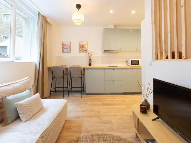 Location Appartement Rue Daru, Paris