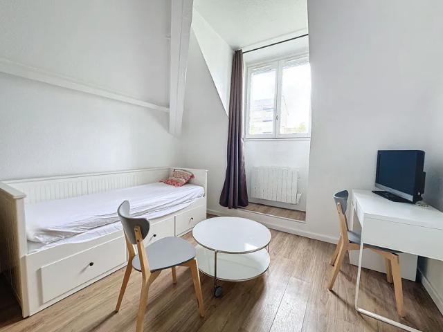 Location Appartement Rue d'Étigny, Pau