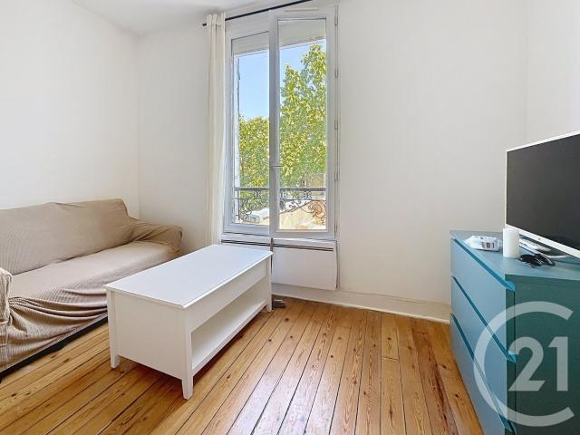 Location Appartement Rue de Courbevoie, Nanterre