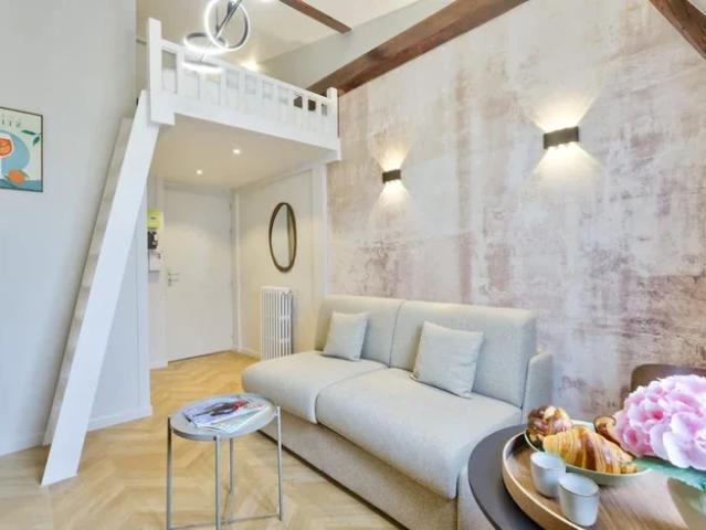 Location Appartement Rue de Courcelles, Paris