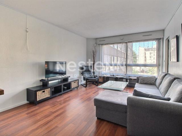 Location Appartement Rue de Colombes, Courbevoie