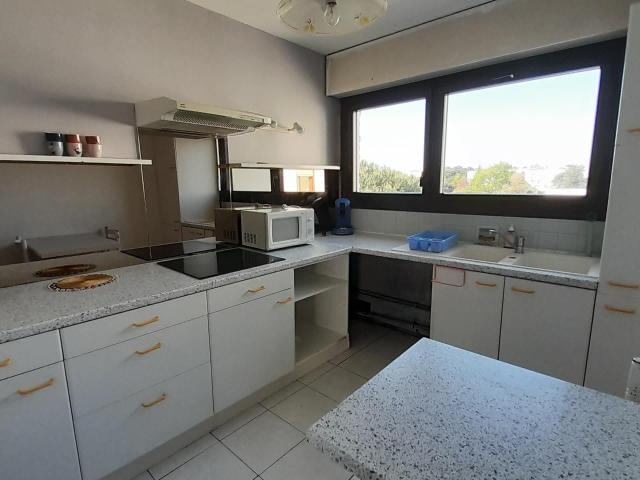 Location Appartement Rue de Compostelle, Pessac