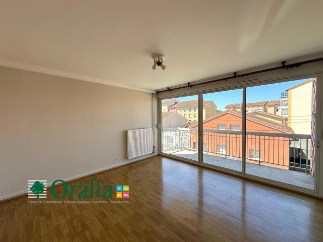 Location Appartement Rue de Constantine, Villefranche sur Saône