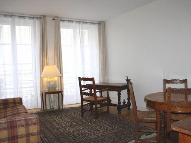 Location Appartement Rue de Caumartin, Paris